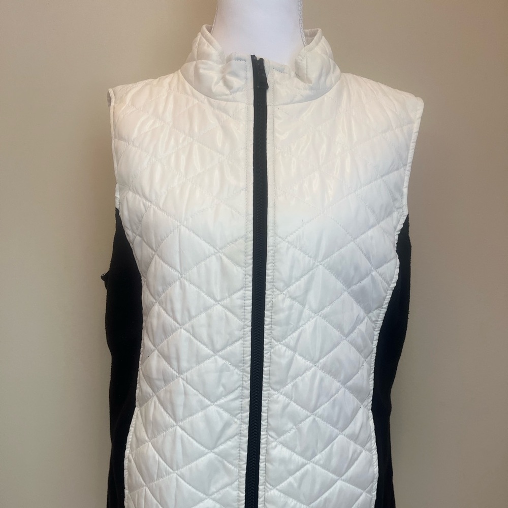 #279 Exertek Quilted Vest in White with Black stretch material on sides. - Picture 2 of 8